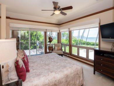 A Diamond of a Rental Villa Kahala Estate