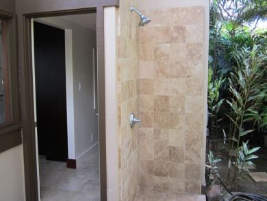 A Diamond of a Rental Villa Kahala Estate