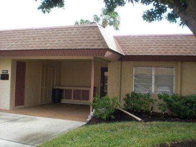 Brandenton Vacation Condo Sleeps Four Guests.