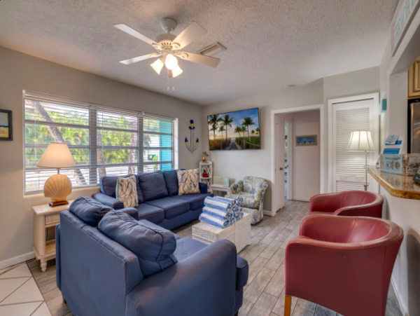 Coastal Bliss on Anna Maria Island with a Pool Just Steps from the Beach