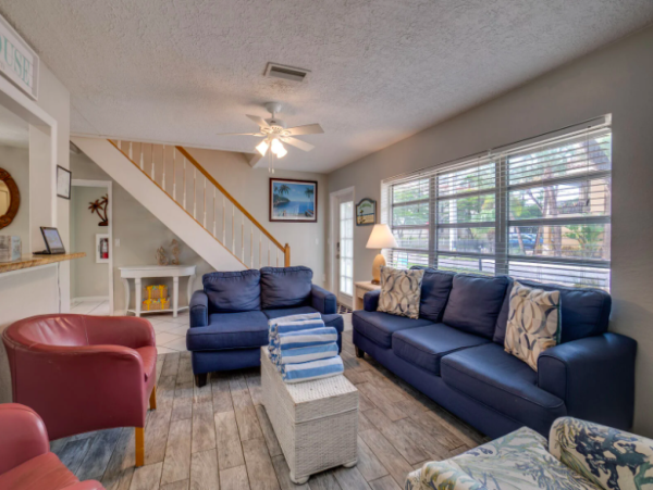 Coastal Bliss on Anna Maria Island with a Pool Just Steps from the Beach