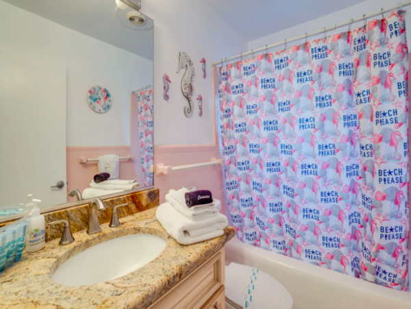Coastal Bliss on Anna Maria Island with a Pool Just Steps from the Beach