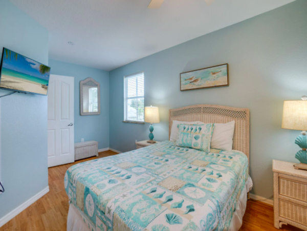 Coastal Bliss on Anna Maria Island with a Pool Just Steps from the Beach