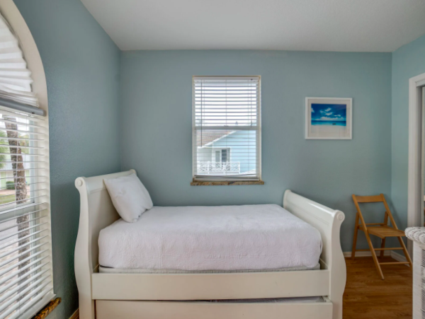 Coastal Bliss on Anna Maria Island with a Pool Just Steps from the Beach