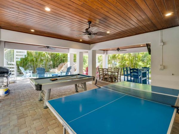 Bradenton Beach Luxury Vacation Rental Home Four Bedrooms