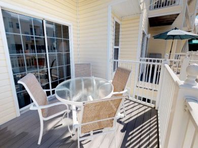 Bradenton Beach Two Bedroom Rental Condo Sleeps Six Guests