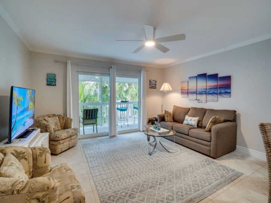 Holmes Beach One Bedroom Coastal Retreat
