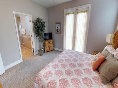 Holmes Beach 3 Bedroom Pool Home Walk To Beach Sleeps 6
