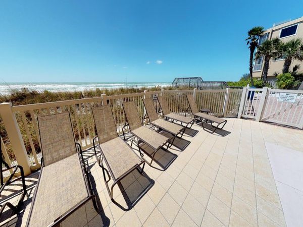 Anna Maria Island Three Bedroom Luxury Condo Walk To Beach