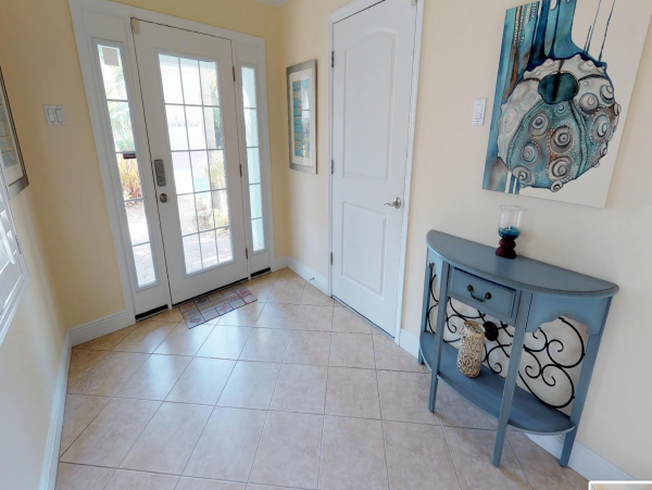 Holmes Beach Vacation Rental Pool Home Sleeps 8 Guests