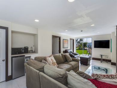 Bonita Springs Home 908047 Bonita Springs Home 908047