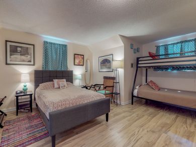 Mexico Beach Condo 908070