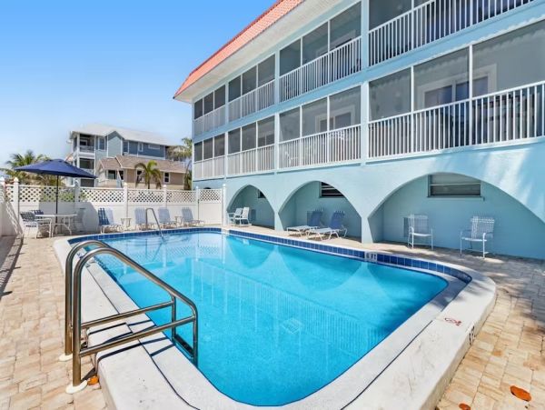 Anna Maria Island Holmes Beach Condo 908073