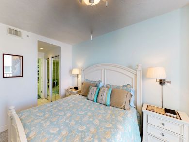 New Smyrna Beach Condo 908075