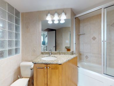 Clearwater Condo 908091 Clearwater Condo 908091