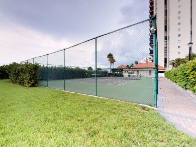 Clearwater Condo 908091 Clearwater Condo 908091