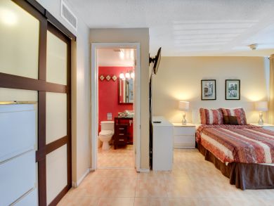 Miami Beach Condo 908100