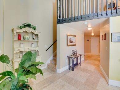 Miami Beach Condo 908100