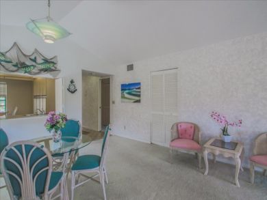 Naples Two Bedroom Vacation Rental Sleeps 4 Communal Pool