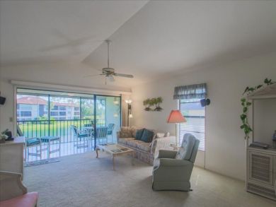Naples Two Bedroom Vacation Rental Sleeps 4 Communal Pool