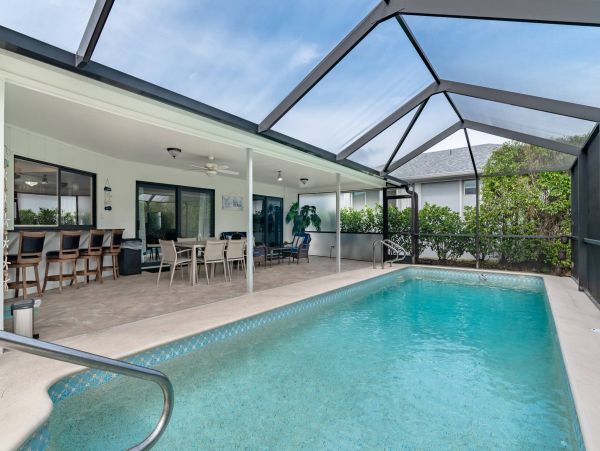 Three Bedroom Marco Island Vacation Home With Pool Sleeps 8