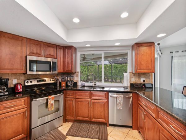 Three Bedroom Marco Island Vacation Home With Pool Sleeps 8