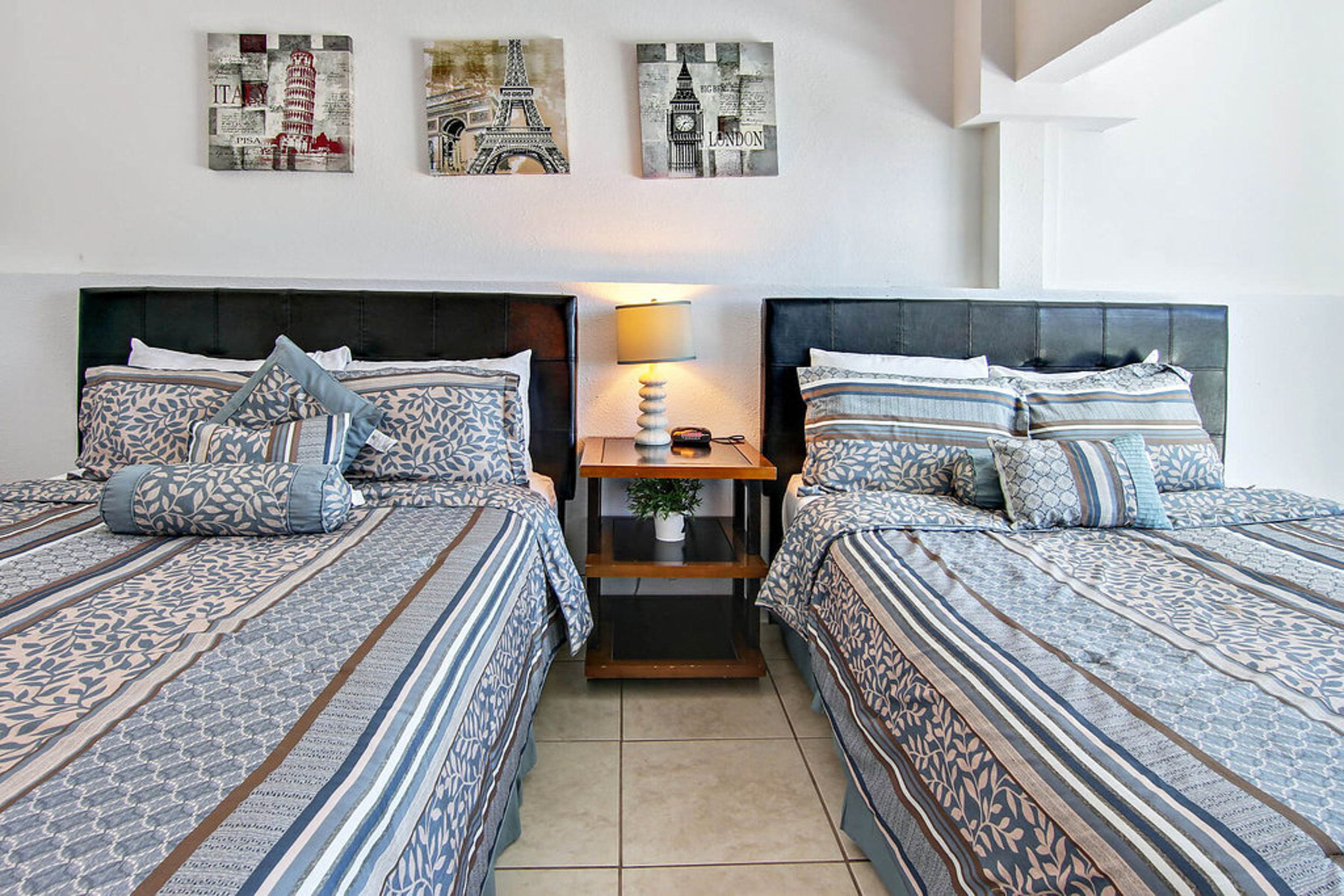 Miami Beach Condo 908136