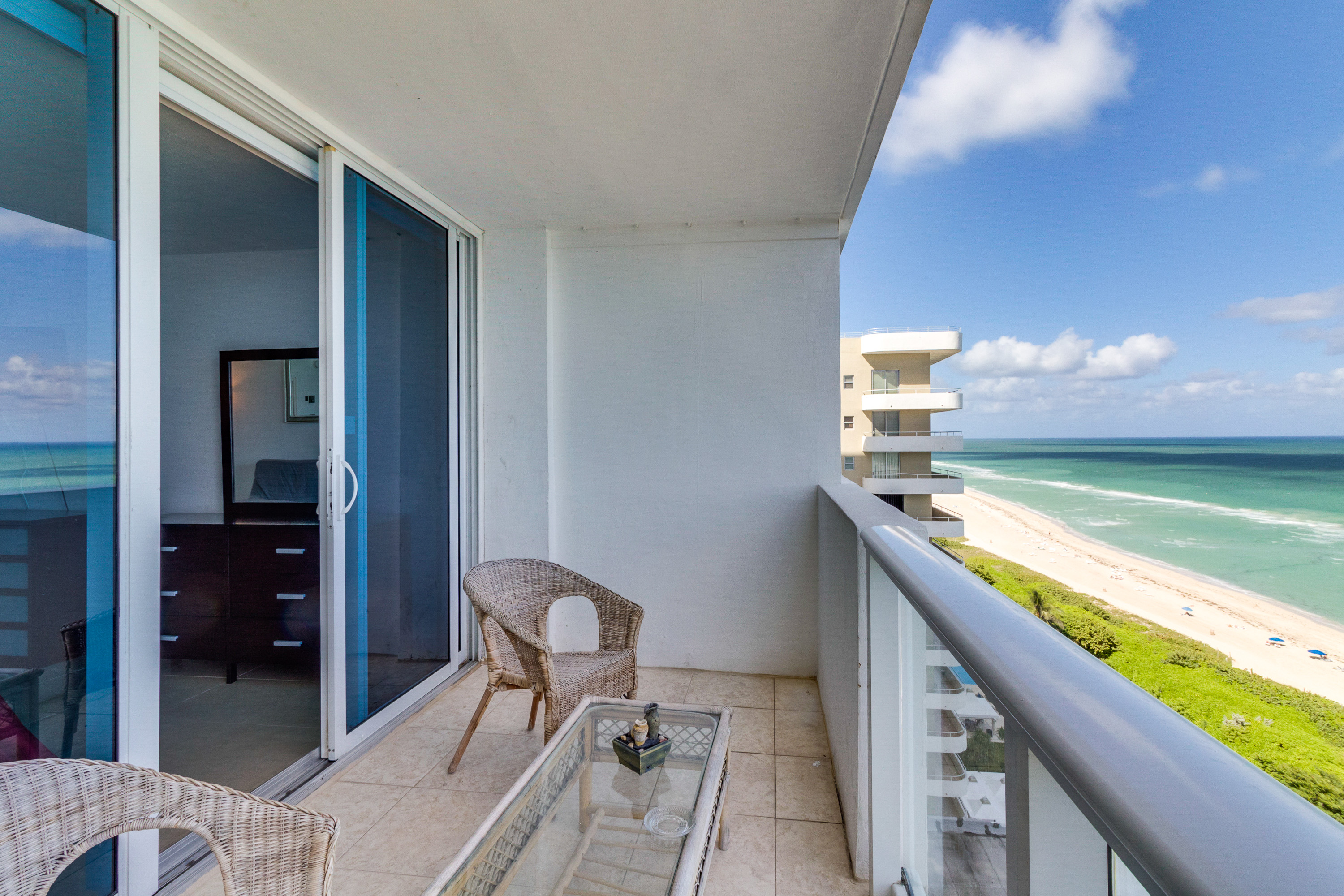 Miami Beach Condo 908150