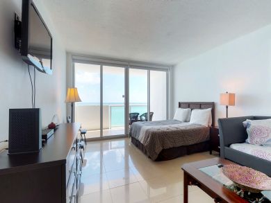 Miami Beach Condo 908150