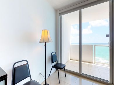 Miami Beach Condo 908150