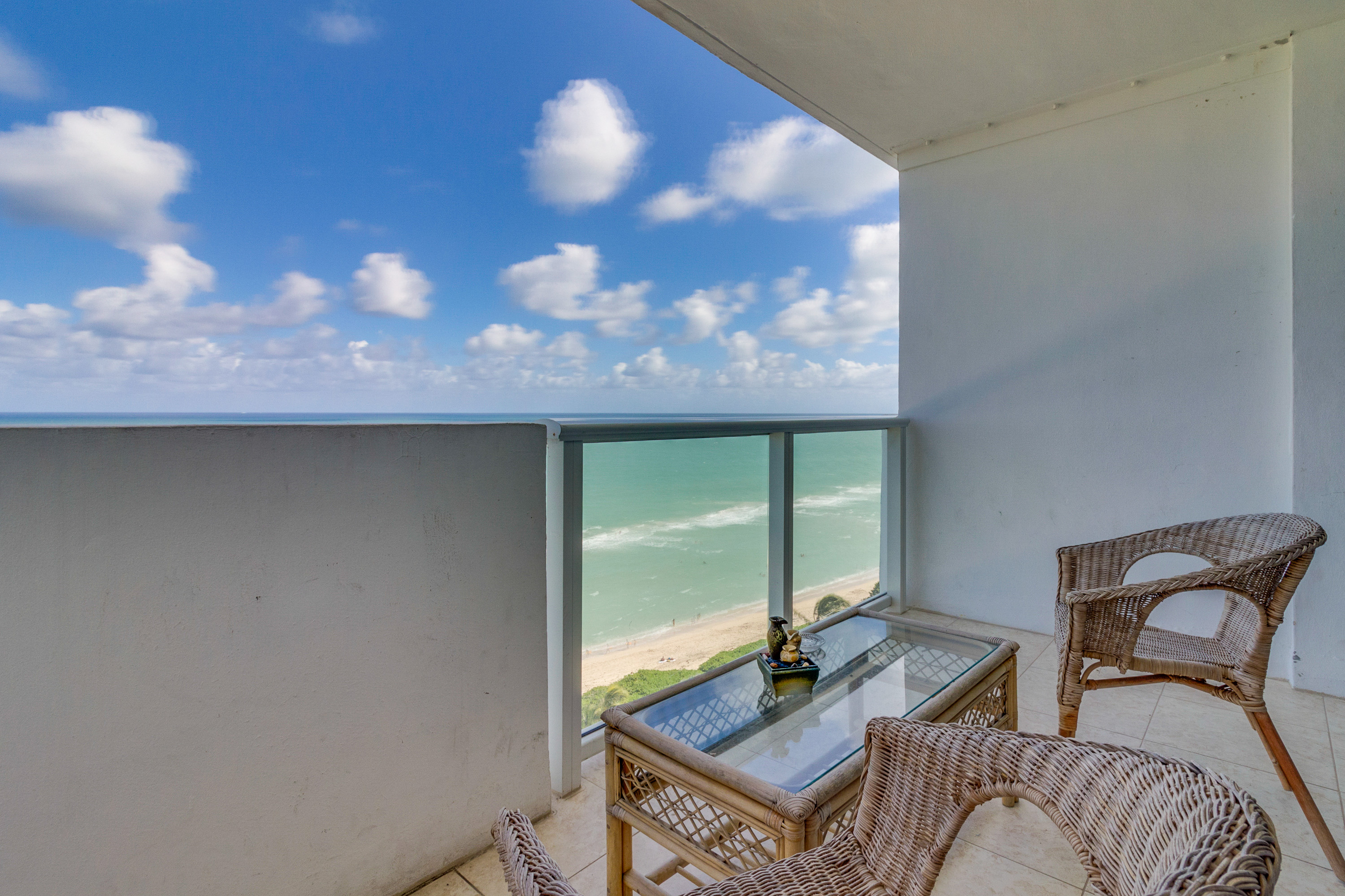 Miami Beach Condo 908150