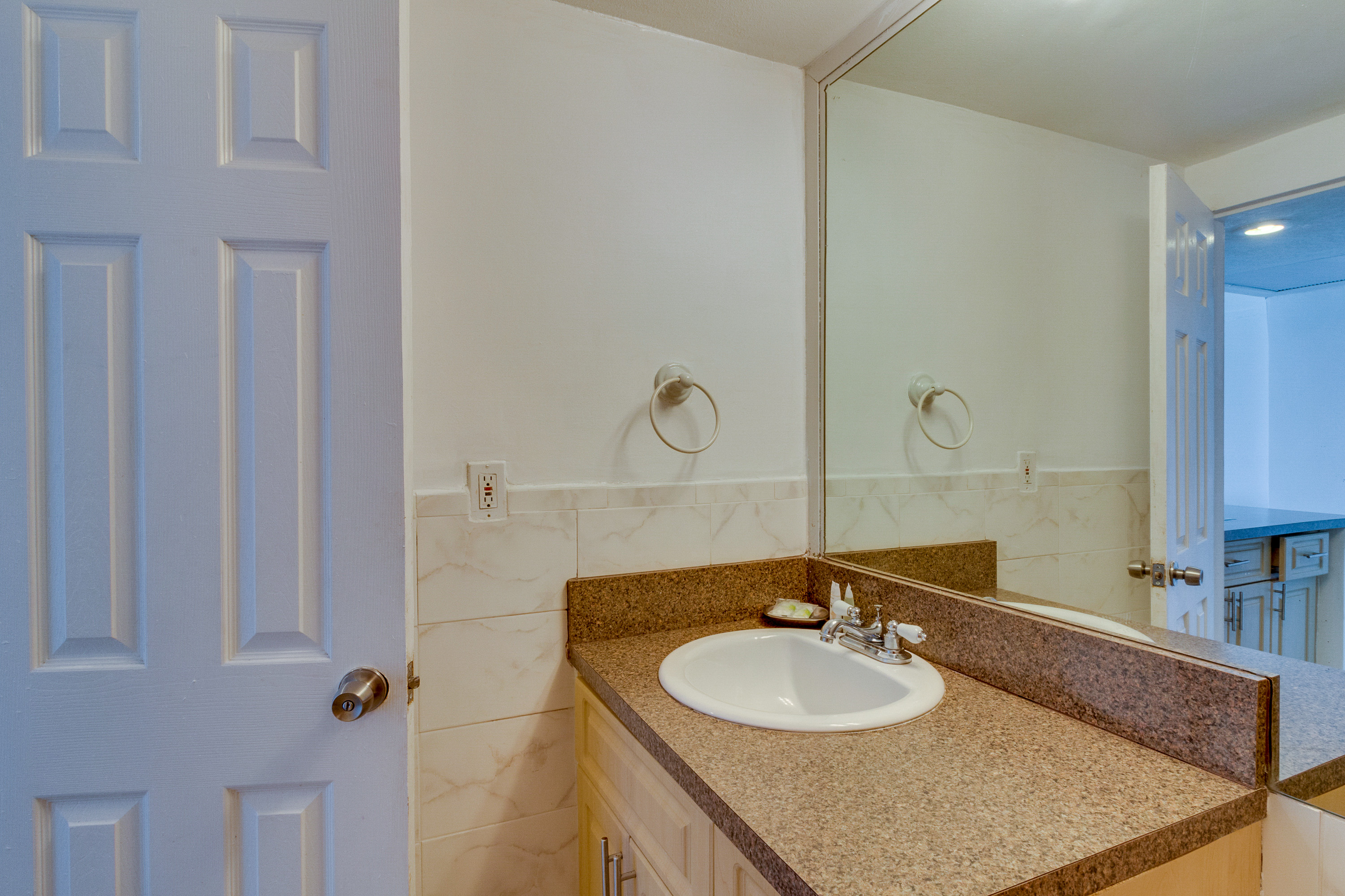 Miami Beach Condo 908150
