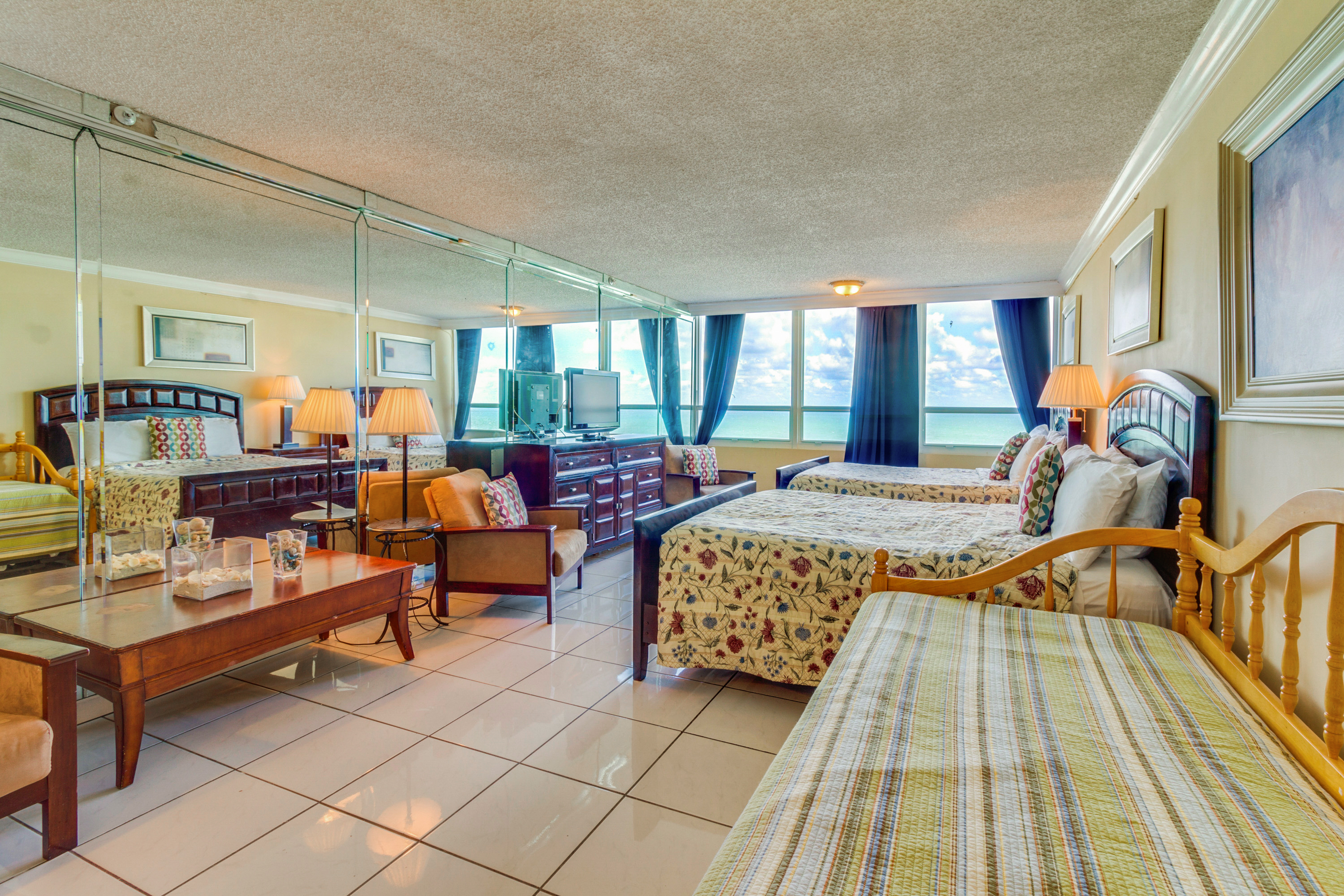 Miami Beach Condo 908181