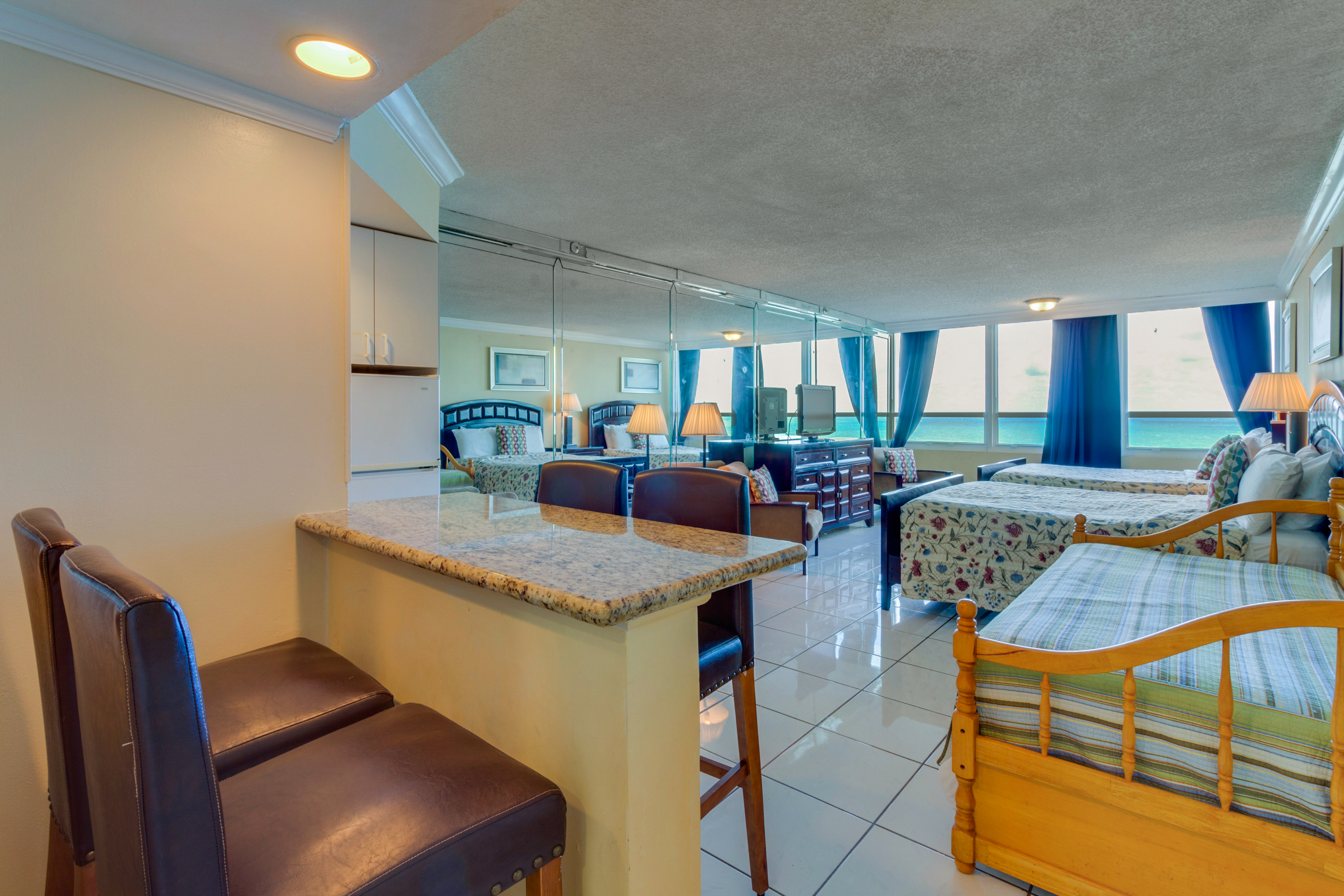 Miami Beach Condo 908181