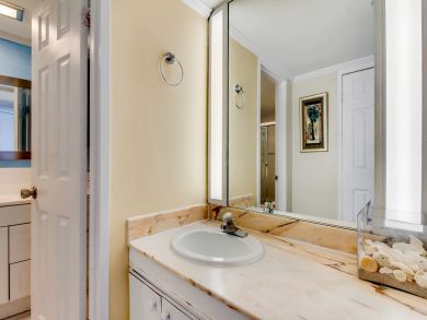 Miami Beach Condo 908181
