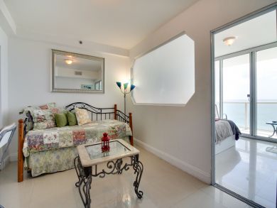 Miami Beach Condo 908187