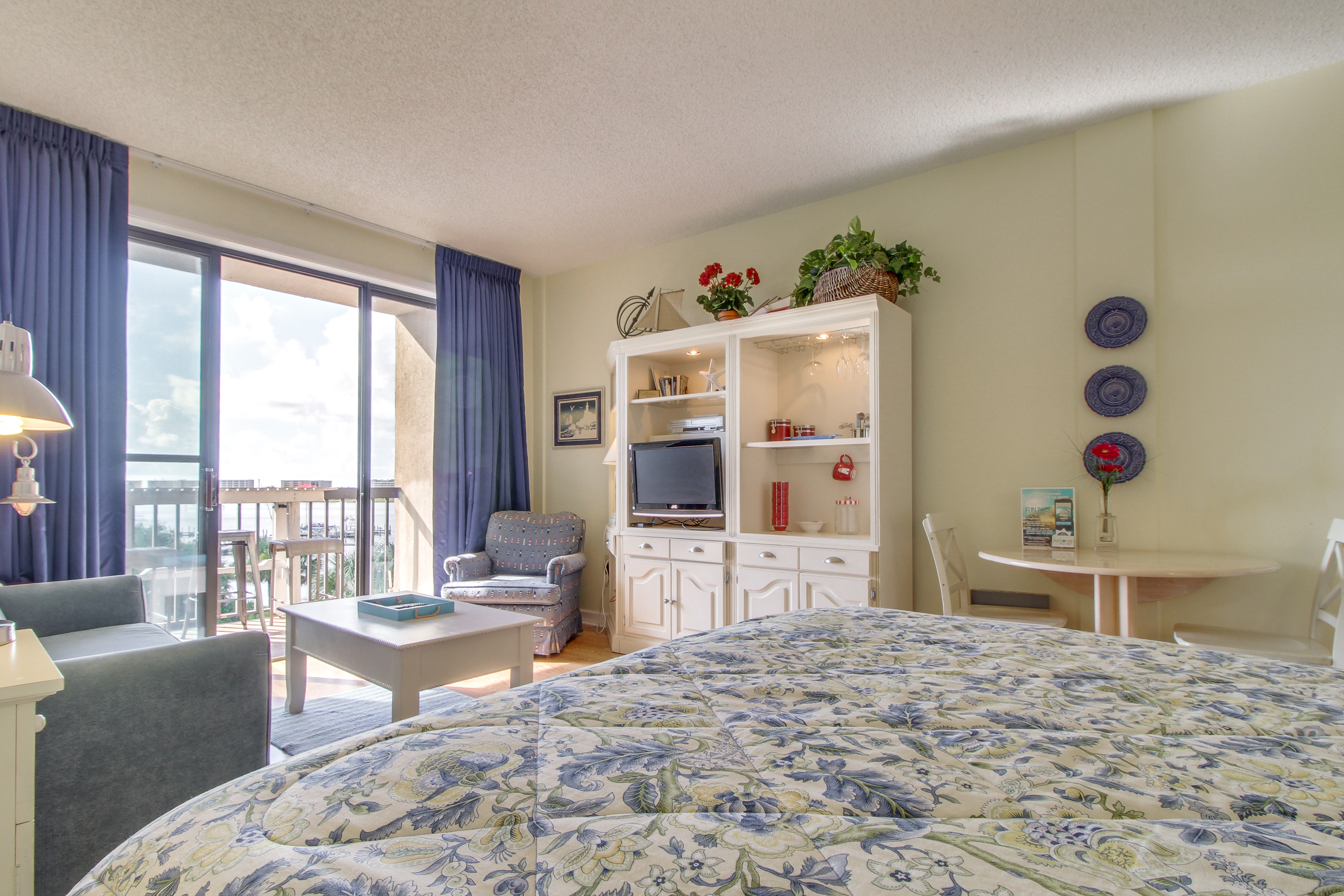 Okaloosa Island Fort Walton Beach Condo 908189