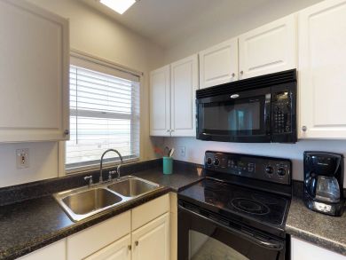 Cocoa Beach Condo 908192