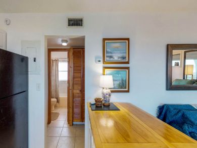 Cocoa Beach Condo 908192