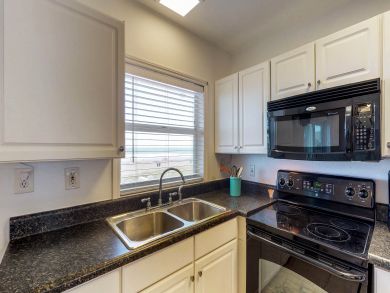 Cocoa Beach Condo 908192