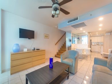 Miami Beach Condo 908199