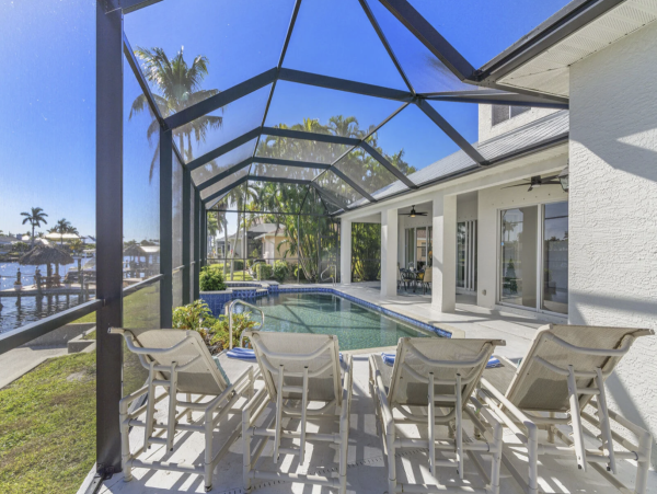 Cape Coral Luxury Pool Vacation Home