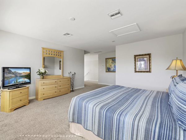 Cape Coral Luxury Pool Vacation Home