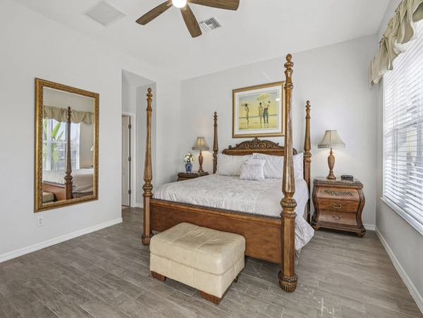 Cape Coral Luxury Pool Vacation Home