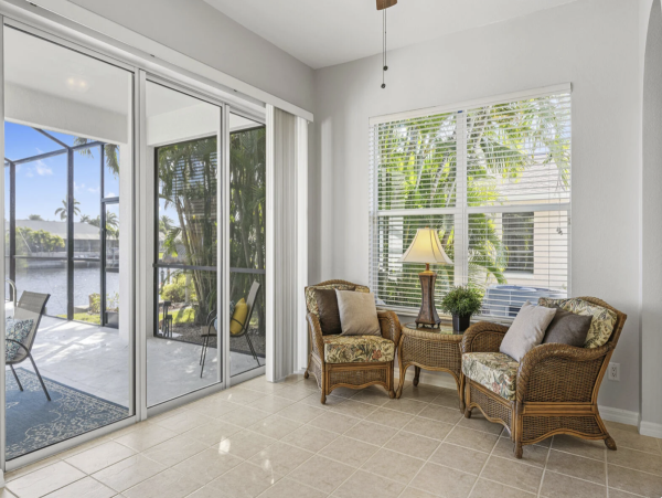Cape Coral Luxury Pool Vacation Home