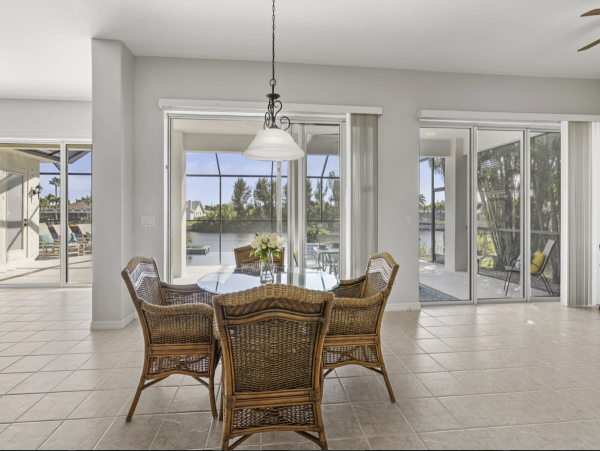 Cape Coral Luxury Pool Vacation Home