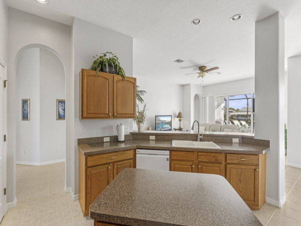 Cape Coral Luxury Pool Vacation Home