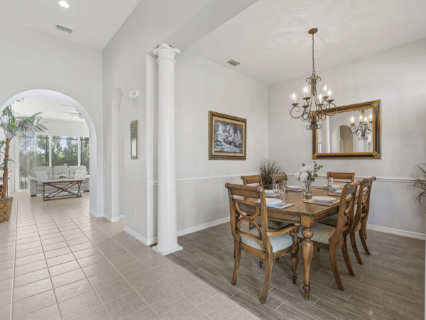 Cape Coral Luxury Pool Vacation Home