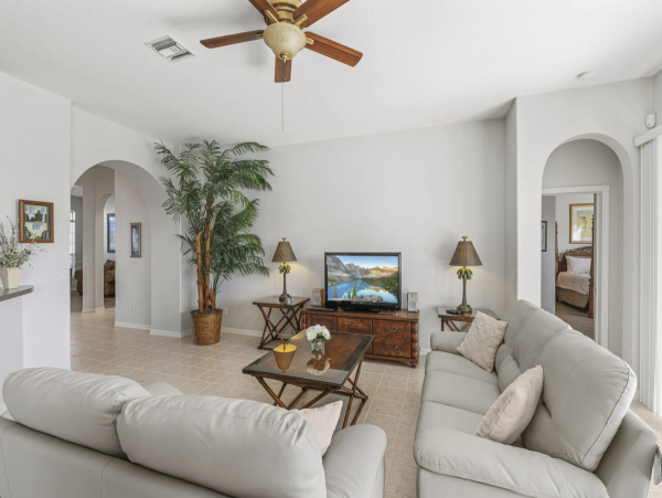 Cape Coral Luxury Pool Vacation Home