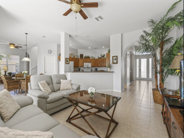 Cape Coral Luxury Pool Vacation Home